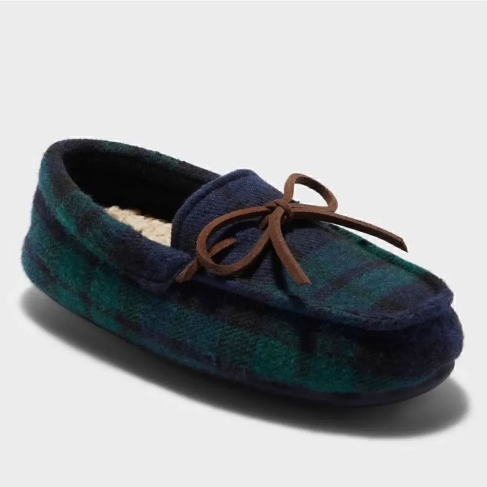 NEW! Dluxe by Dearfoams Braydon
Moccasin Kids Slippers, Green Plaid - Picture 2 of 7